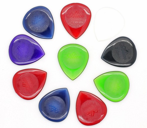 Small stubby guitar picks - 10,